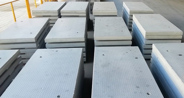 4、装配式预制路面板构件制品（轻型）.jpg